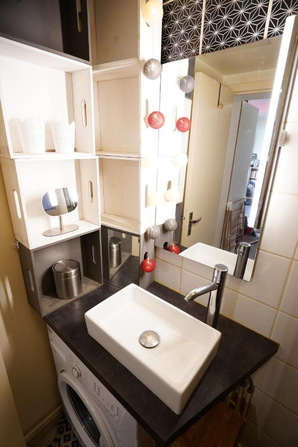 Charmant Studio Au Calme Et Bien Desservi Paris Ngoại thất bức ảnh